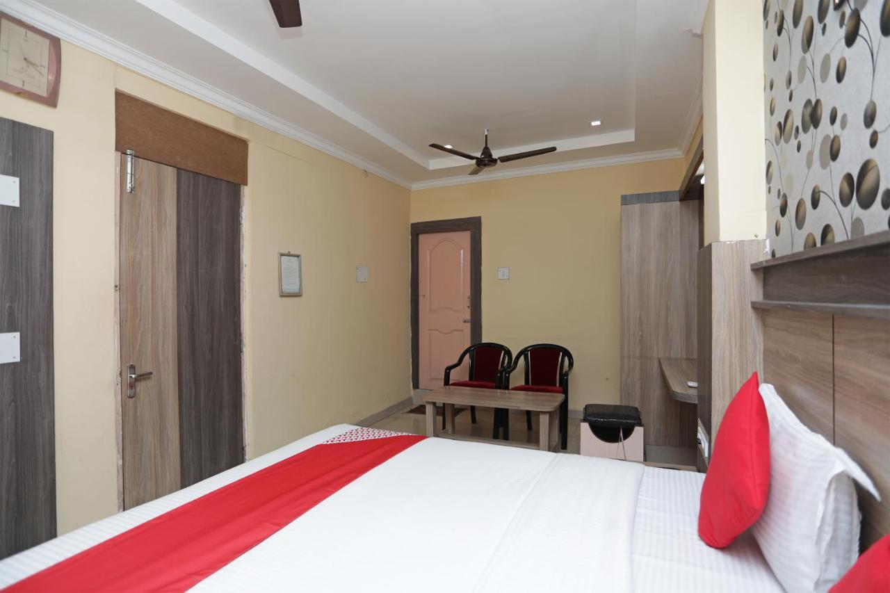 Oyo 4065 Hotel Richi Bhubaneswar Dış mekan fotoğraf